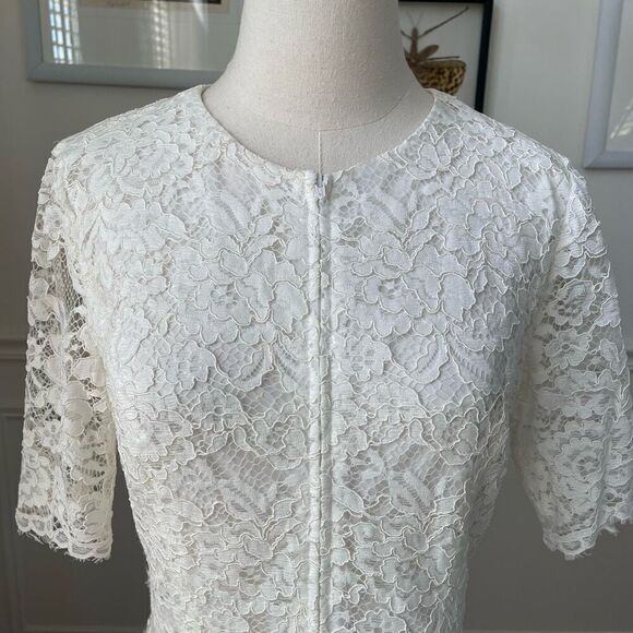 Neiman Marcus White Lace Short Sleeve Full Zip Top Cardigan 6 - Picture 2 of 10